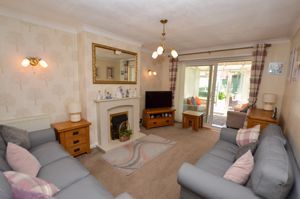 Lounge- click for photo gallery